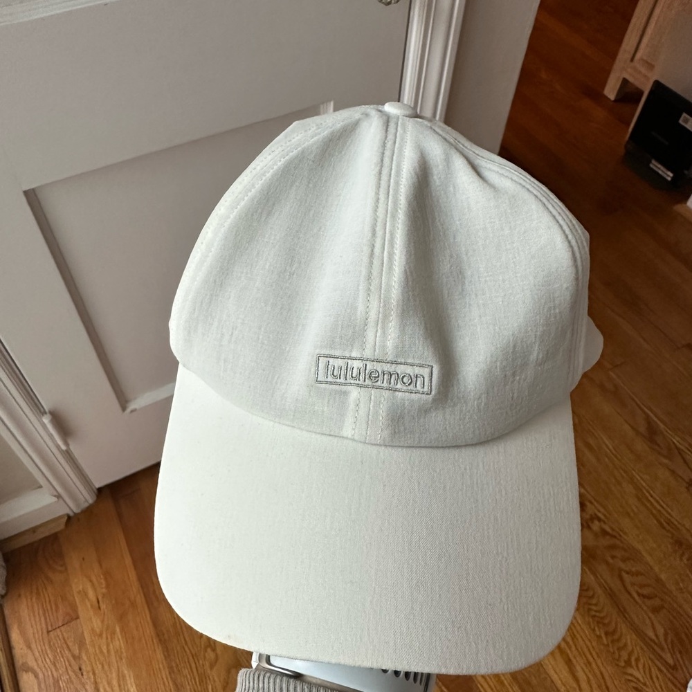 NWT lululemon hat